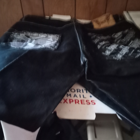 Los Angeles Blue Jeans - Picture 2 of 3